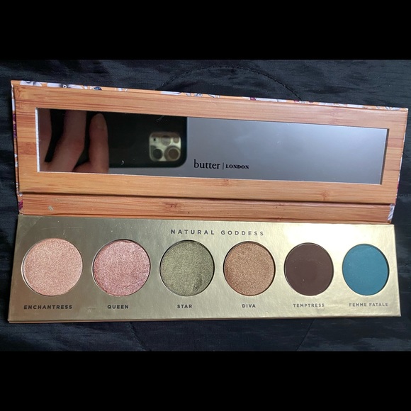 BUTTER LONDON Natural Goddess Eye Shadow Palette - Picture 2 of 2